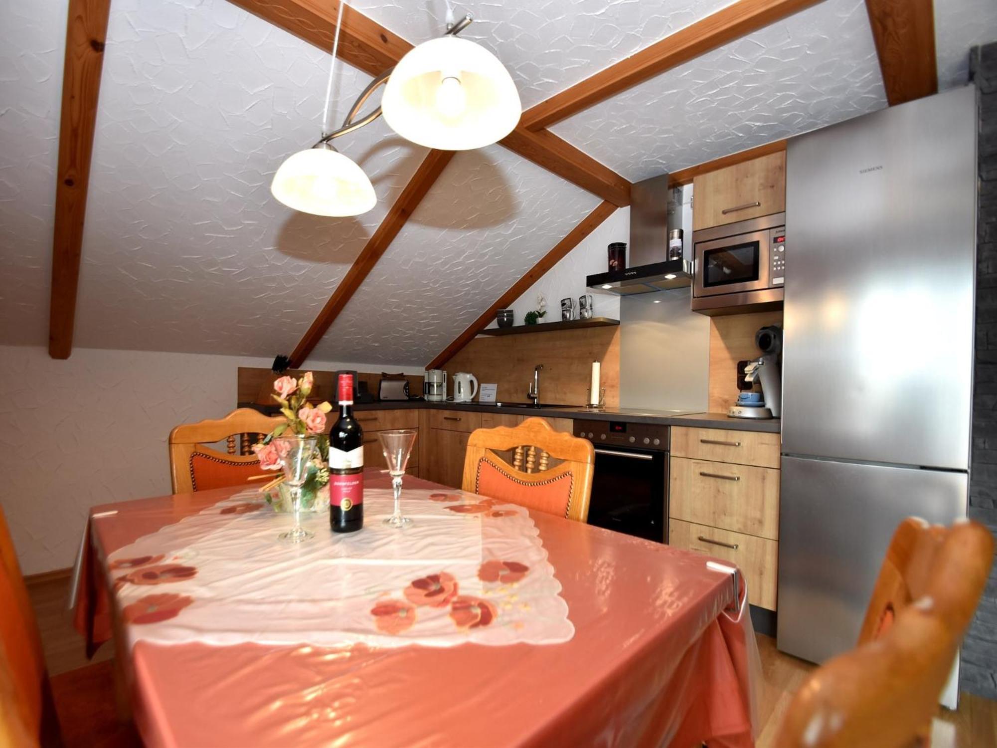 Scenic Apartment With Balcony Garden Deckchairs Barbecue Gleißenberg エクステリア 写真