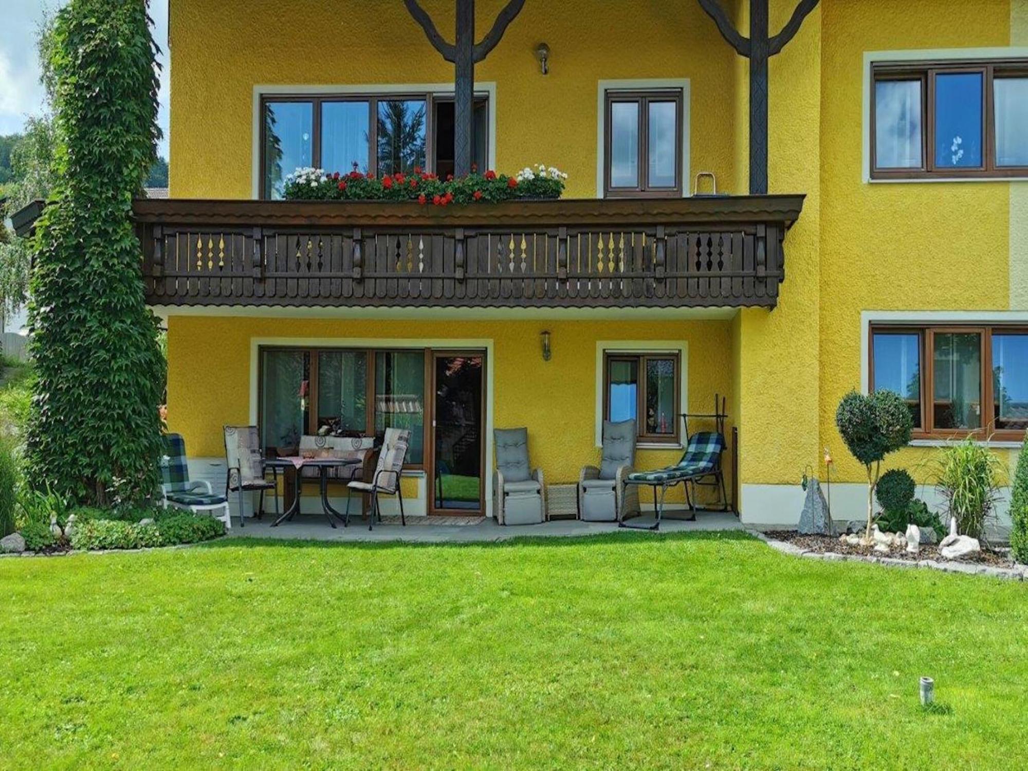 Scenic Apartment With Balcony Garden Deckchairs Barbecue Gleißenberg エクステリア 写真